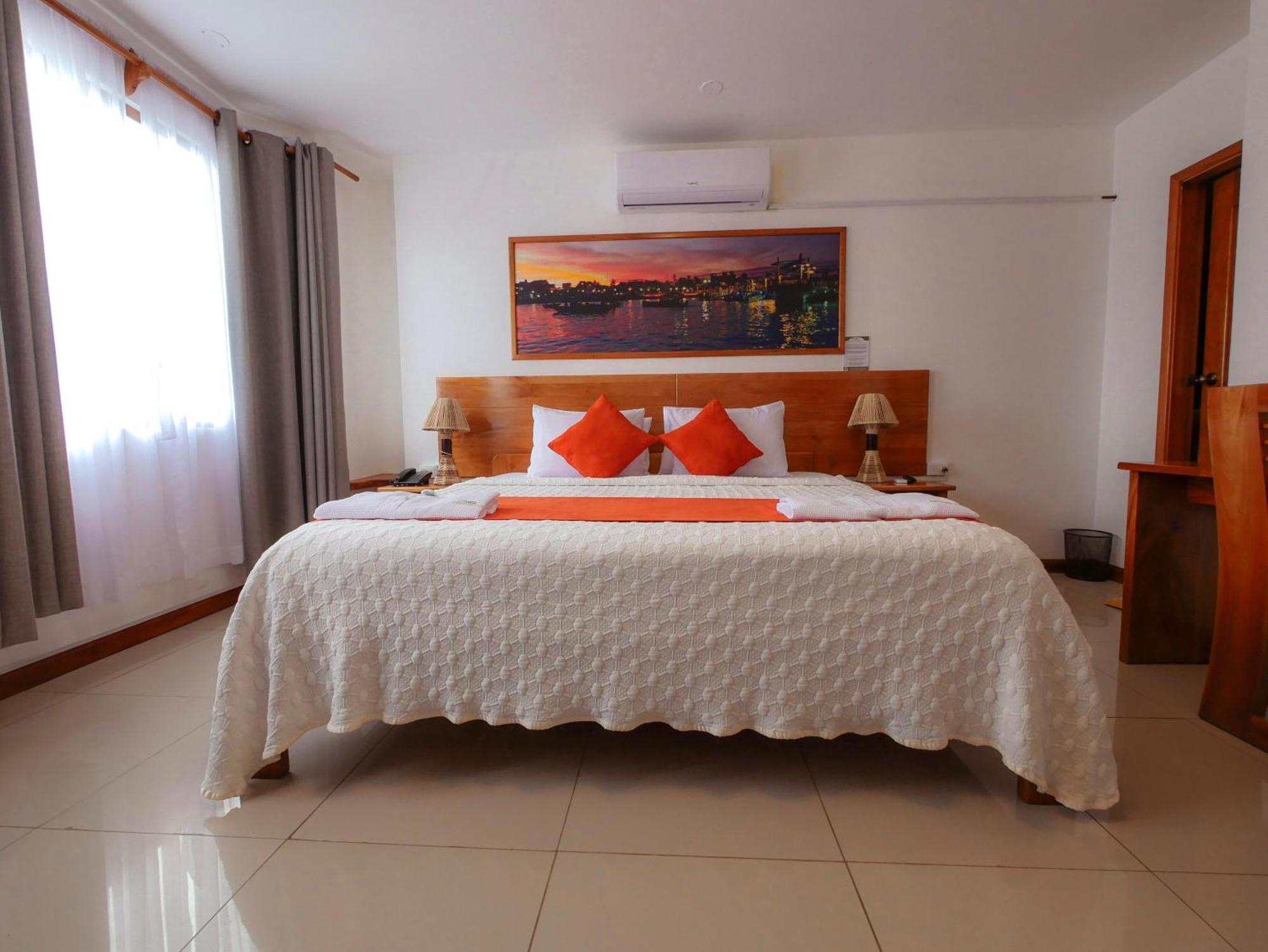 El Descanso Del Guia Puerto Ayora  Dış mekan fotoğraf