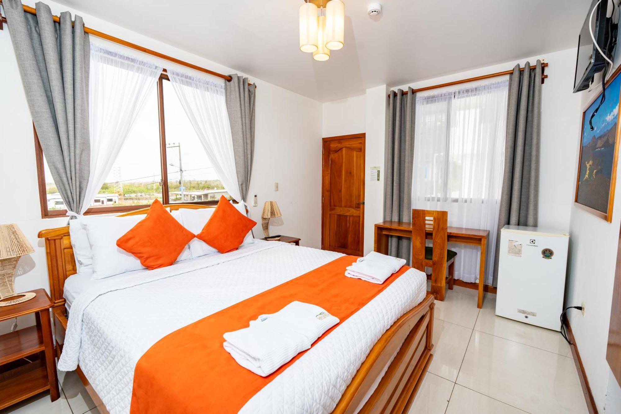 El Descanso Del Guia Puerto Ayora  Dış mekan fotoğraf